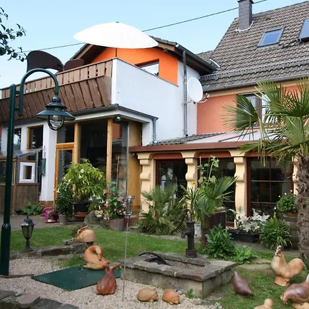 Apartment Eifelvulkan Neichen
